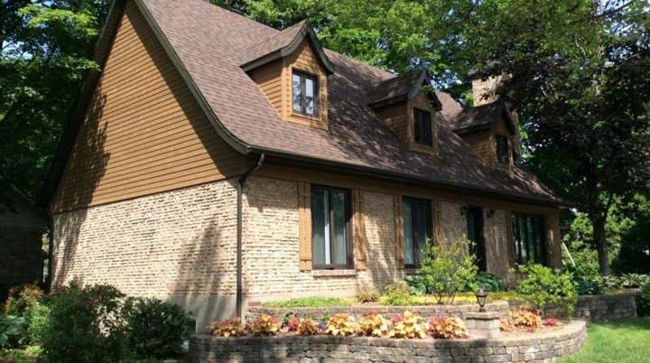 Toiture en bardeaux d'asphalte Québec
